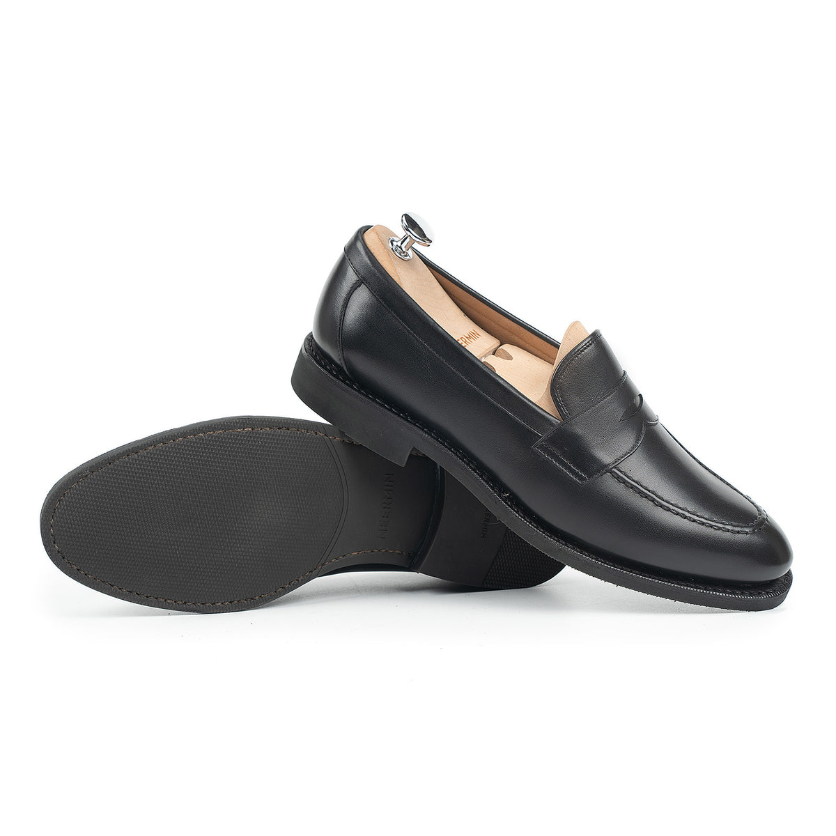 514045 - BLACK SILKCALF - E